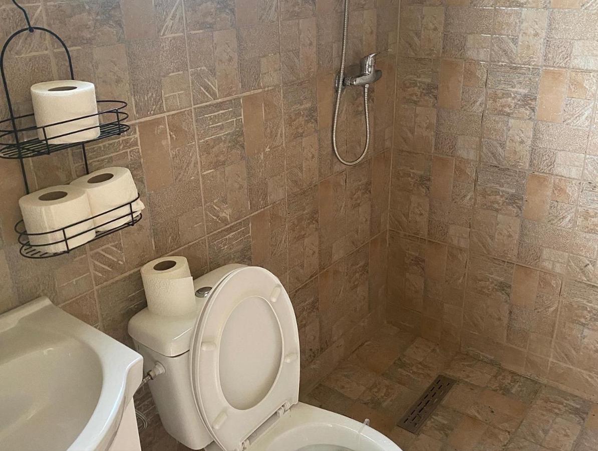 La Balta Hotel Vadu Crisului Buitenkant foto